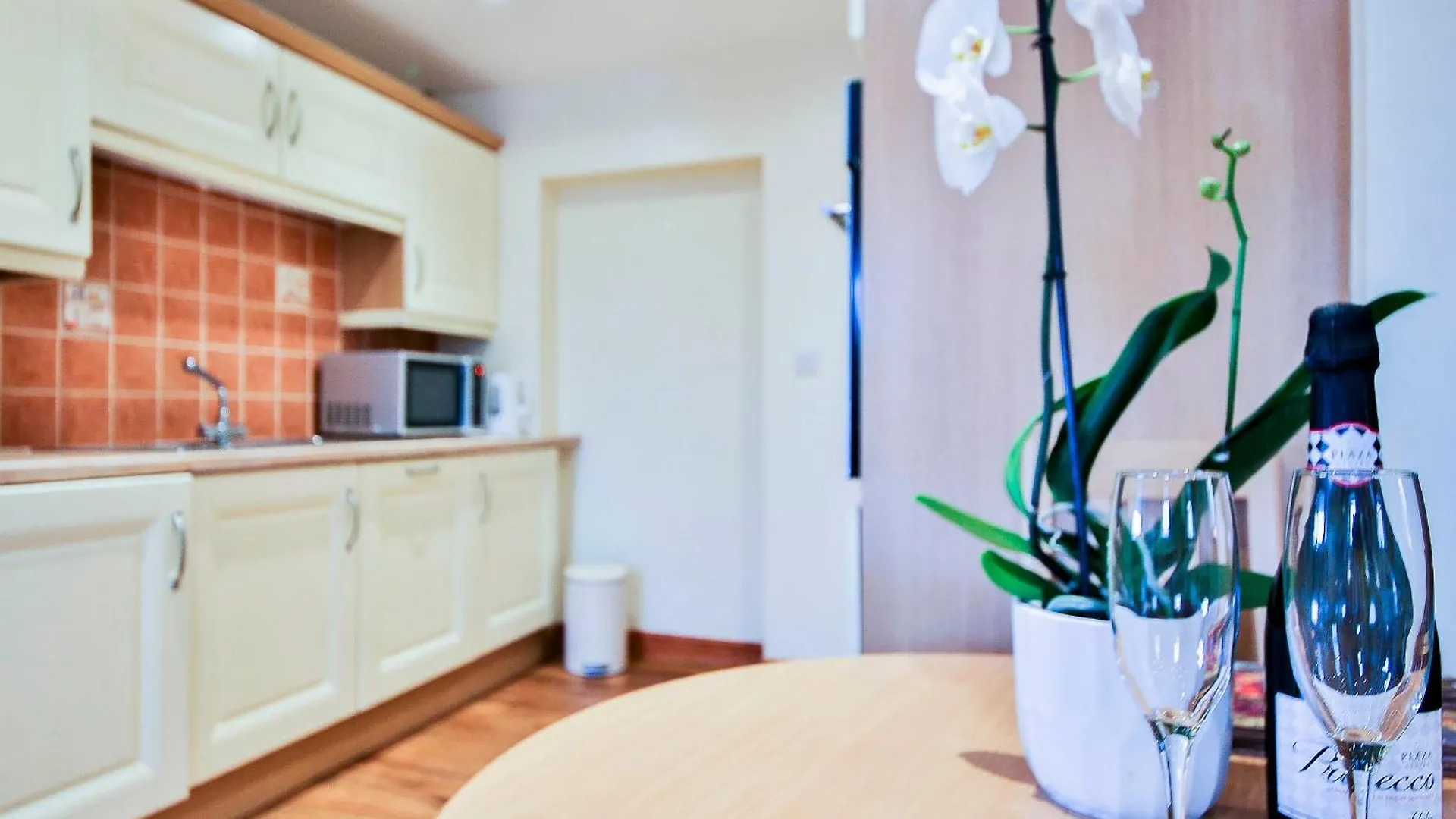 Horseshoe Cottage Bolton by Bowland 0*,